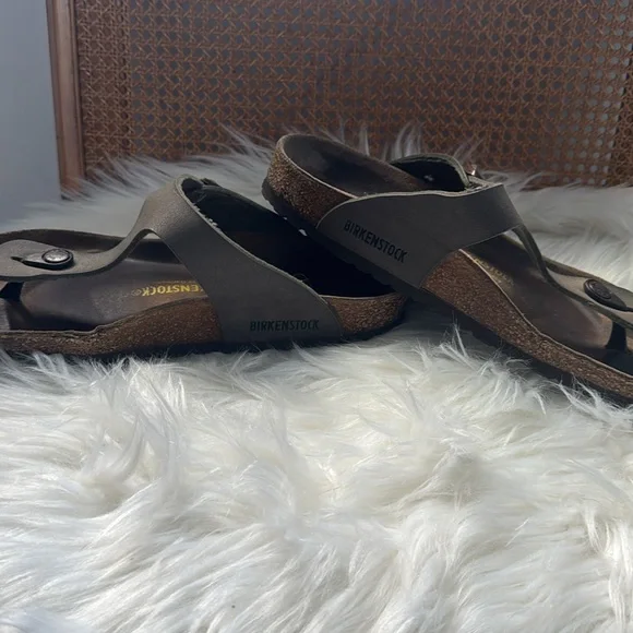 Birkenstock Gizeh Taupe Sandel - Picture 4 of 5